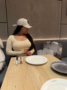 603754013: Chica busca chico en Cádiz