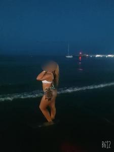 631324583: Chica busca chico en Málaga