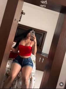 632109625: Chica busca chico en Tenerife