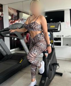 607334436: Chica busca chico en Valencia
