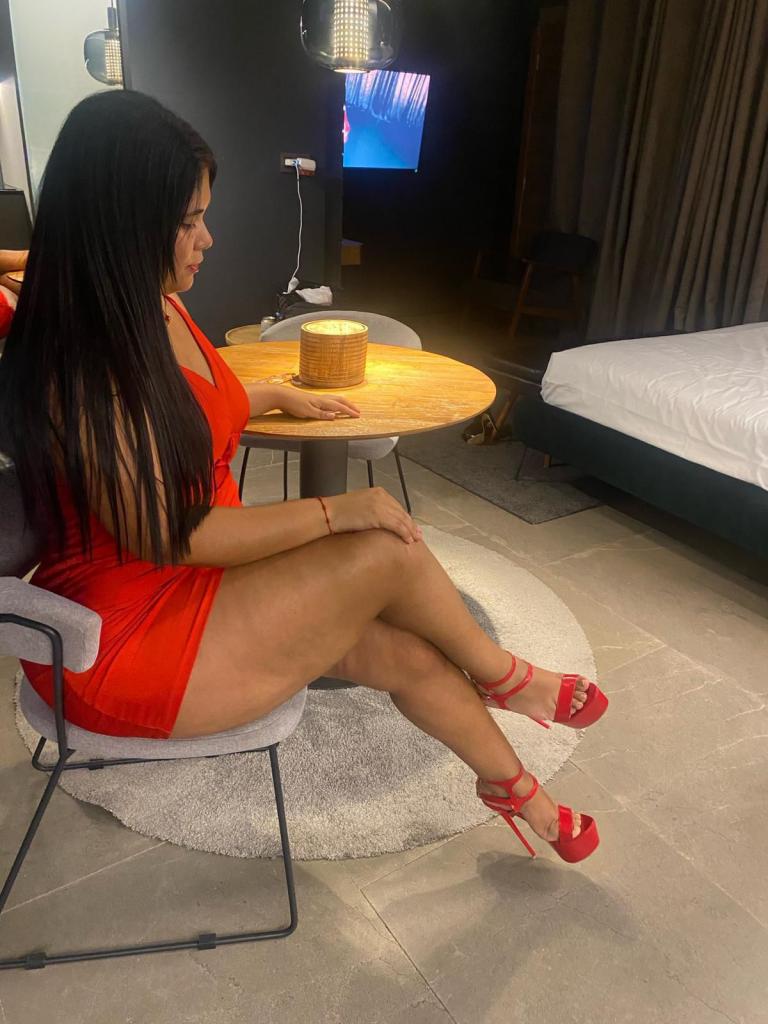 Chica busca chico en Alicante: 
