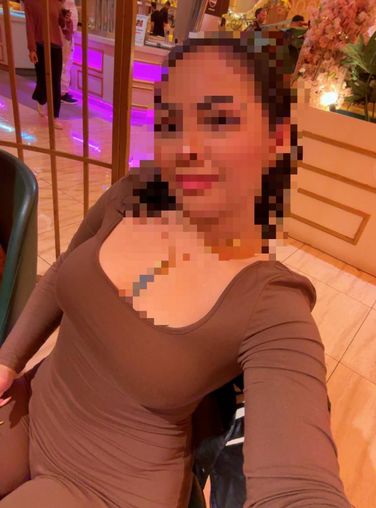 607287163: Chica busca chico en Mallorca