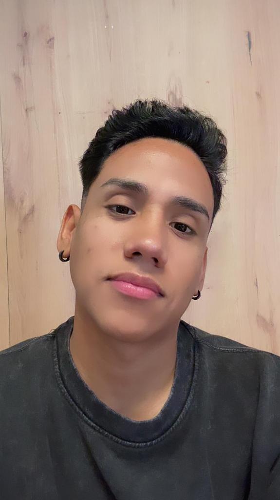 745031426: Chico busca chica en Las Palmas