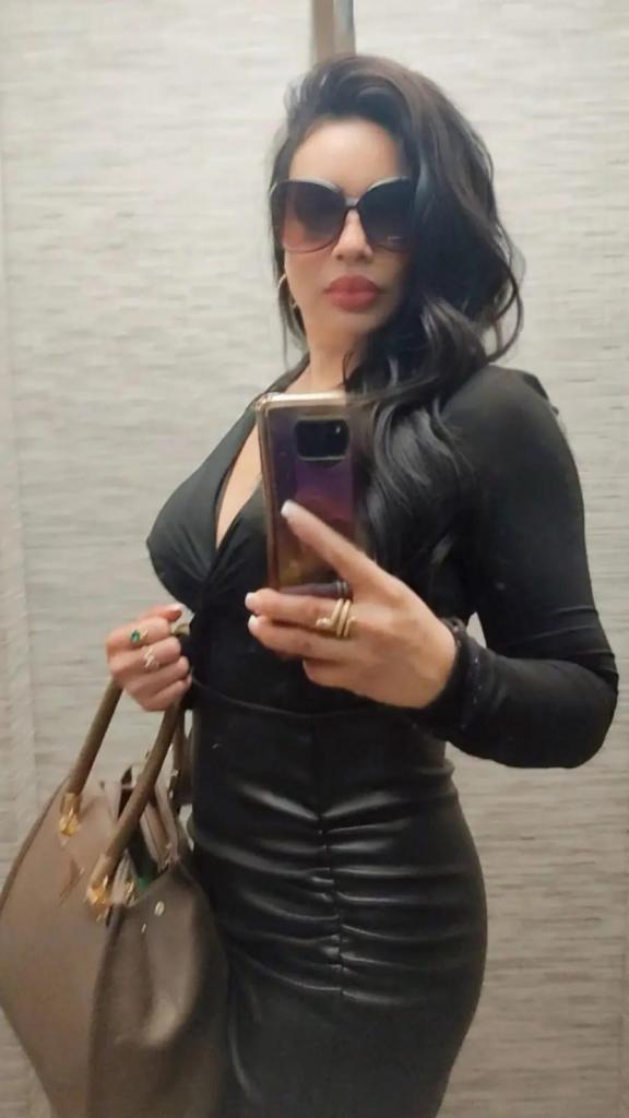 Chica busca chico en Pontevedra: 