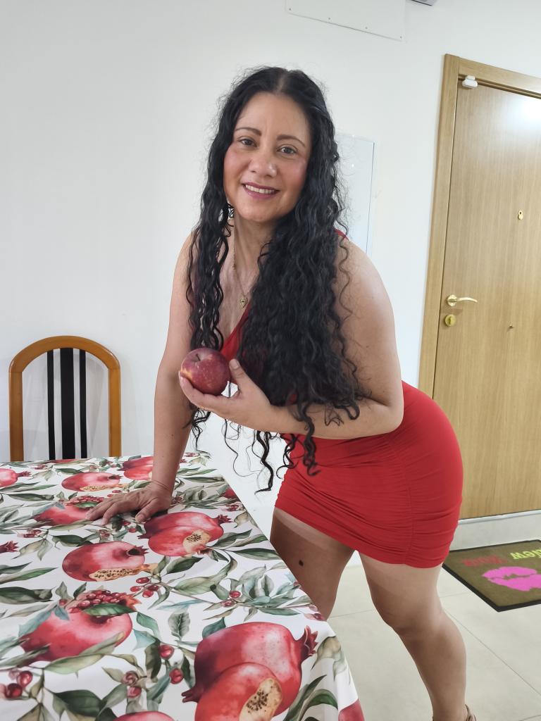 Chica busca chico en Sevilla: Chica busca chico