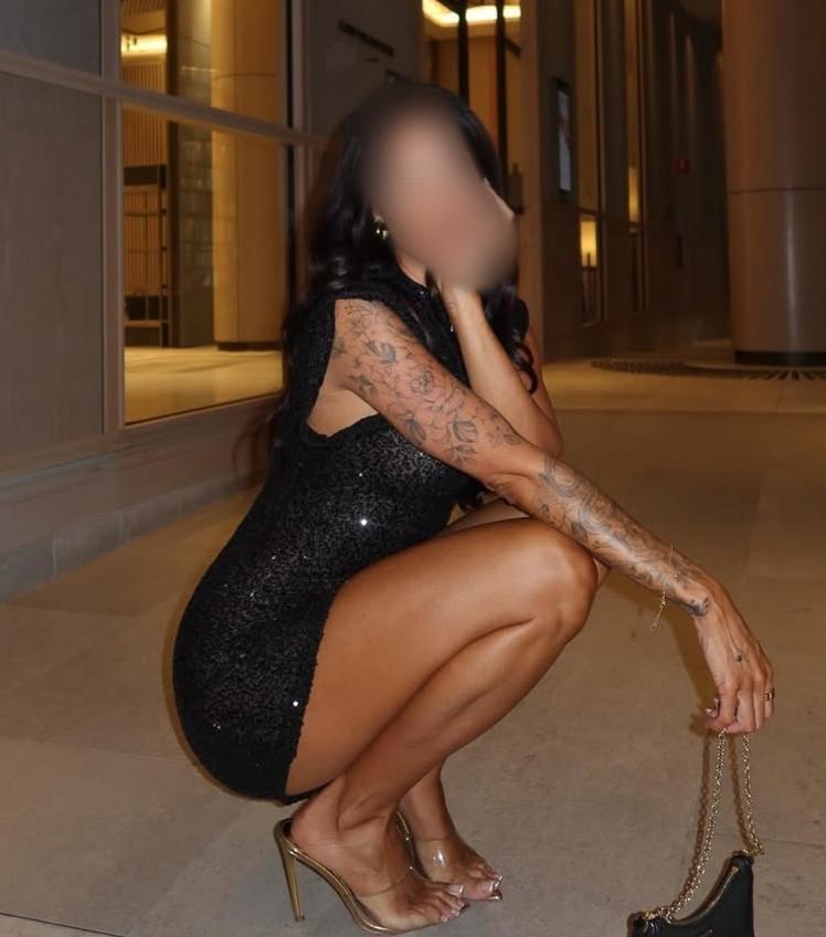 Chica busca chico en Tenerife: 