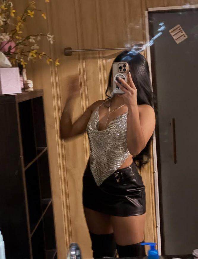 Chica busca chico en Teruel: 