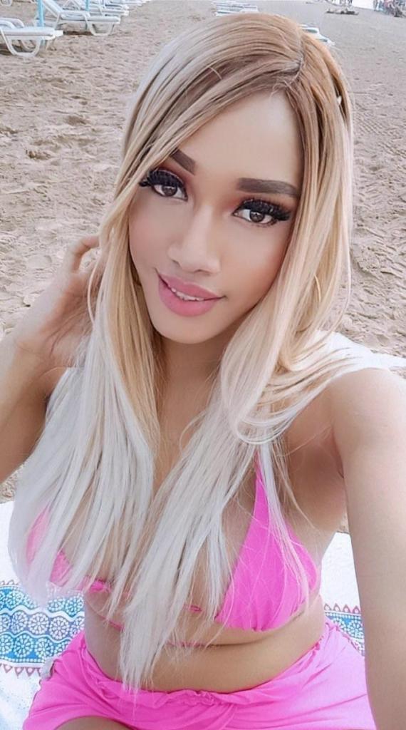 654788770: Travesti en Lérida