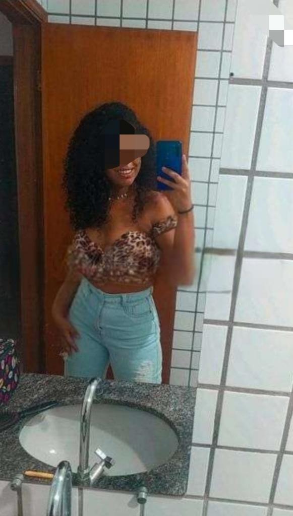 Chica busca chico en Jaén: 