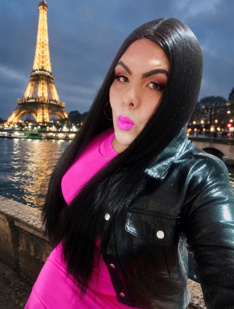 674100867: Travesti en Barcelona