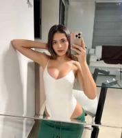 603367036: Chica busca chico en Barcelona