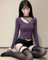 697989311: Chica busca chico en Valencia