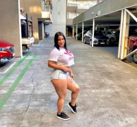745026538: Chica busca chico en Gerona