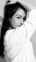 613944750: Chica busca chico en Málaga