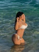 632083295: Chica busca chico en Gerona