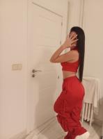 612209917: Chica busca chico en Madrid
