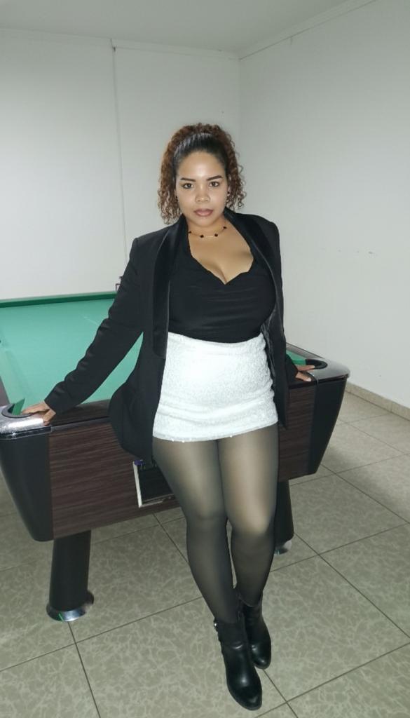 Chica busca chico en Murcia: 