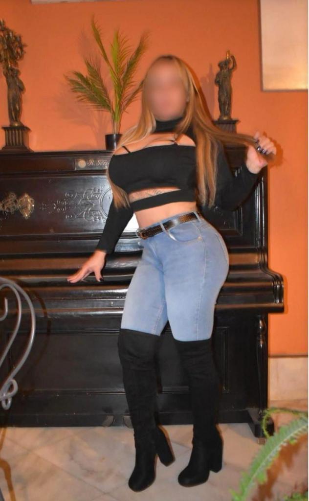 Chica busca chico en Sevilla: 