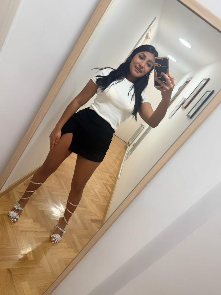 Chica busca chico en Zaragoza: 
