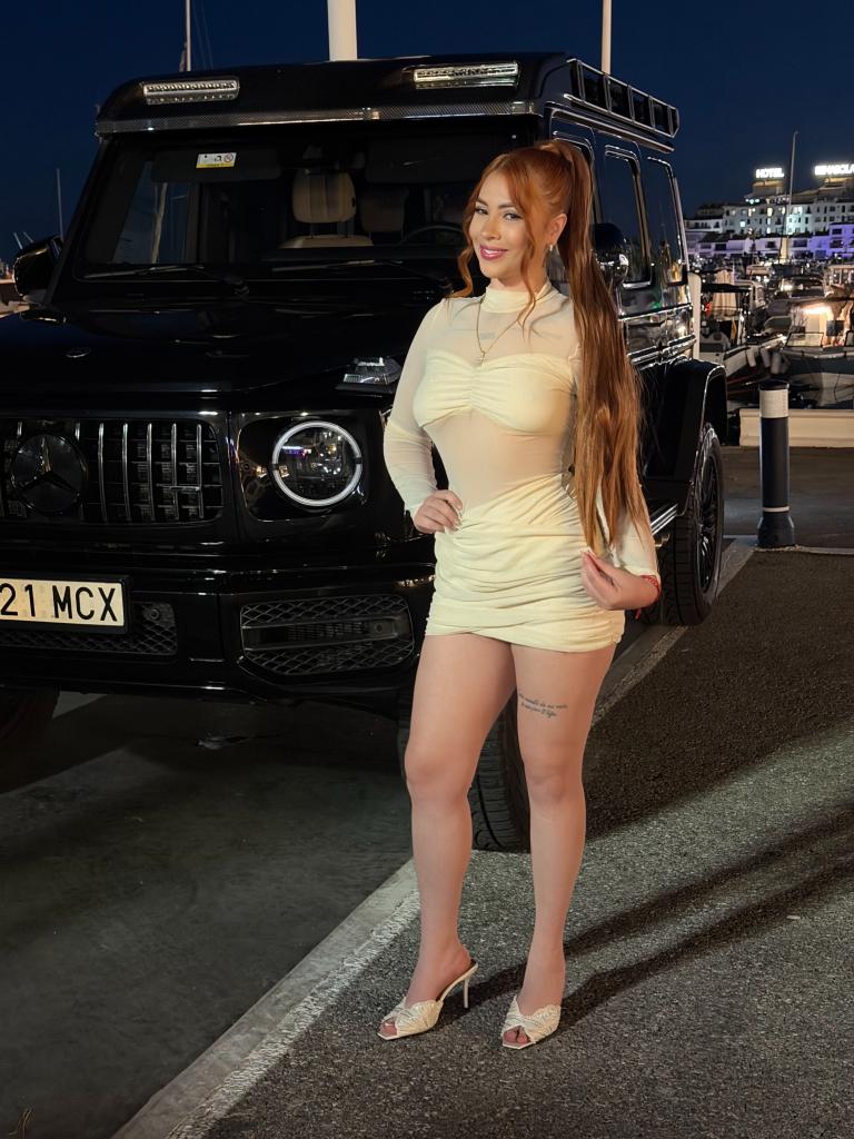614855693: Chica busca chico en Málaga