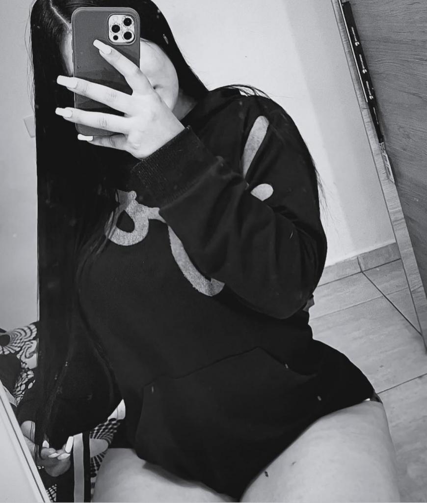 Chica busca chico en Mallorca: 