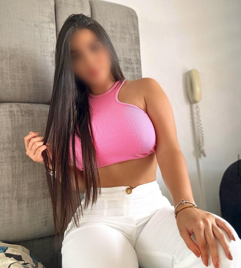 Chica busca chico en Sevilla: 