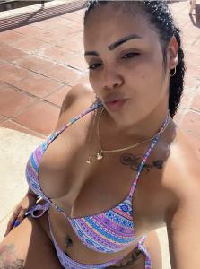 Chica busca chico en Granada: 