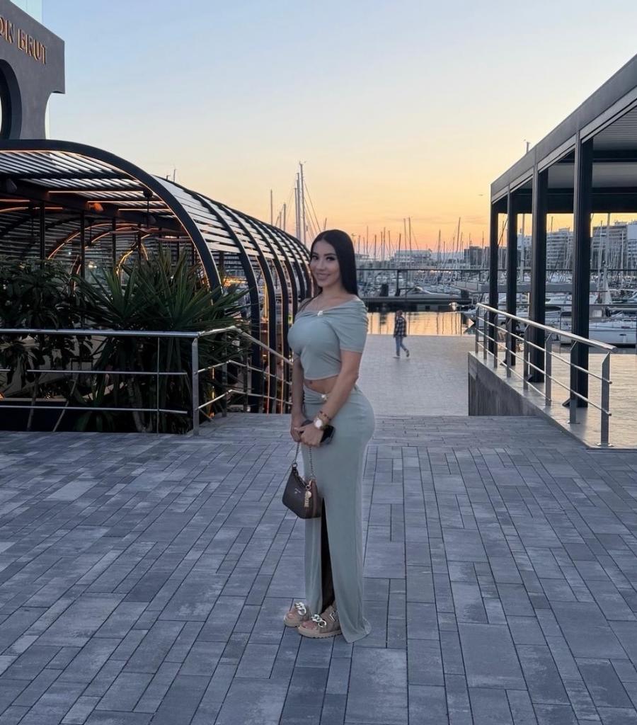 Chica busca chico en Alicante: 