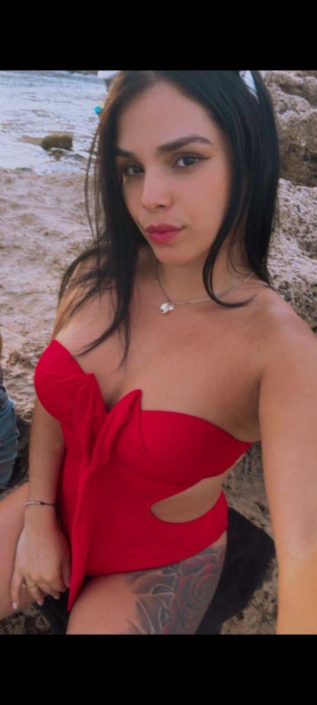 Chica busca chico en Alicante: 