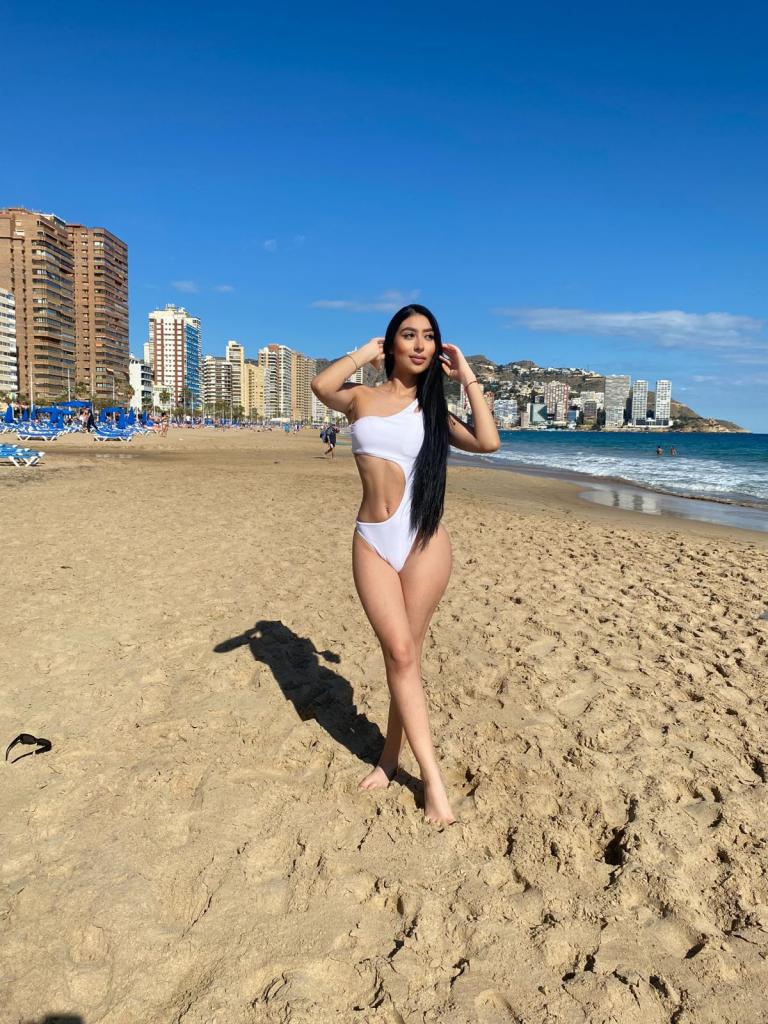 Chica busca chico en Málaga: 