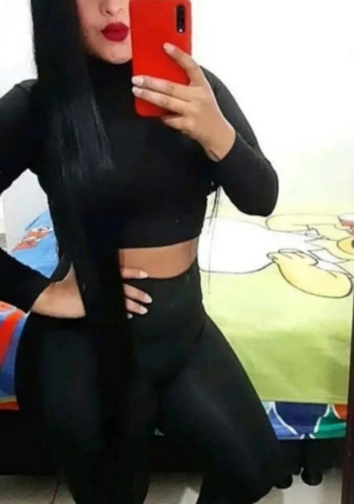 Chica busca chico en Almería: 