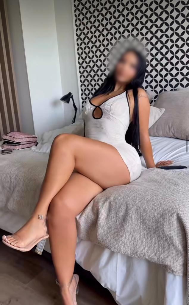 Chica busca chico en Granada: 