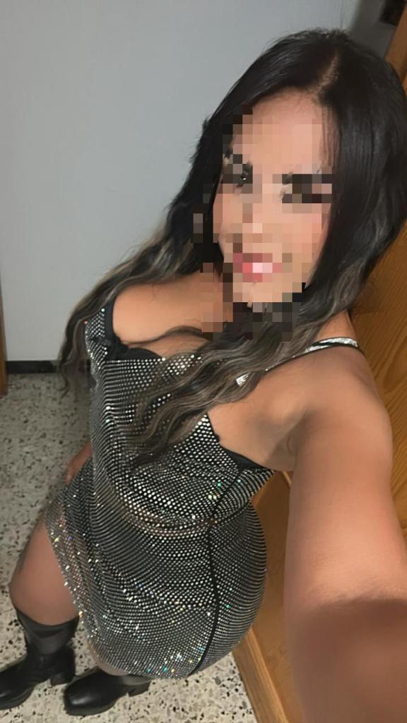 Chica busca chico en Tenerife: 