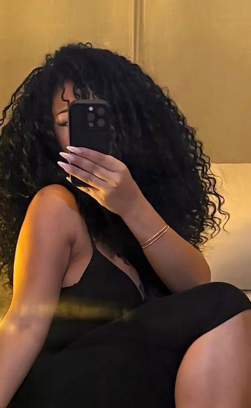 Chica busca chico en La Coruña: 