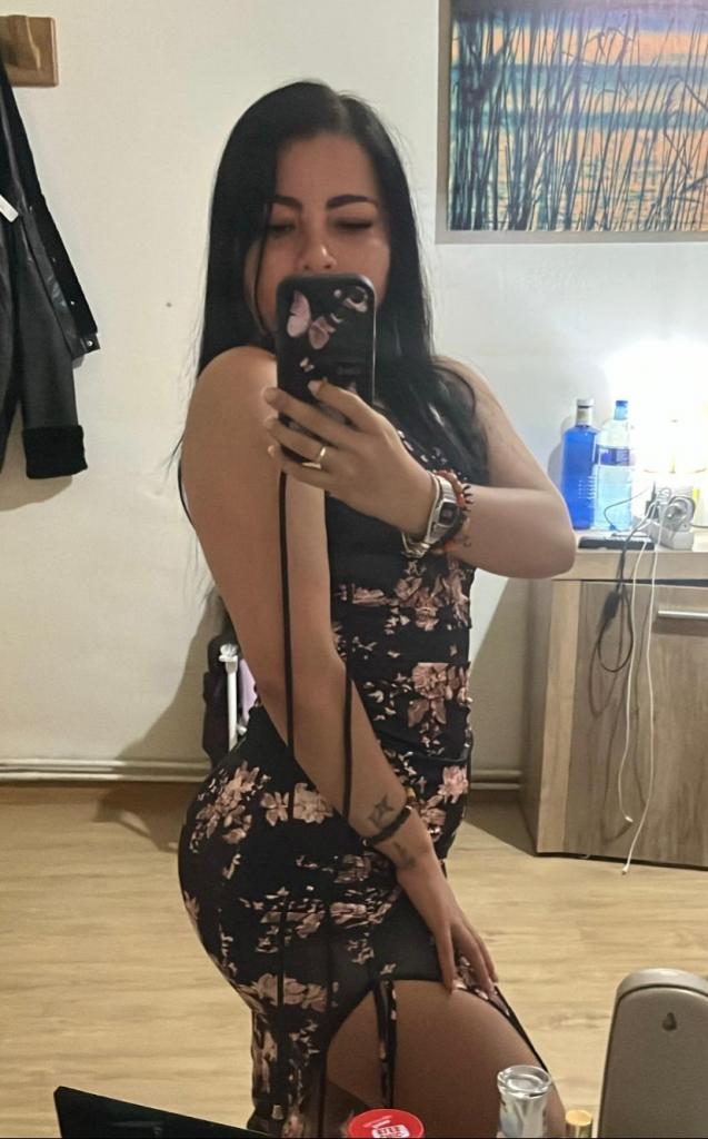 654967354: Chica busca chico en Asturias