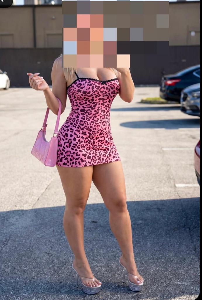 Chica busca chico en Ibiza: 