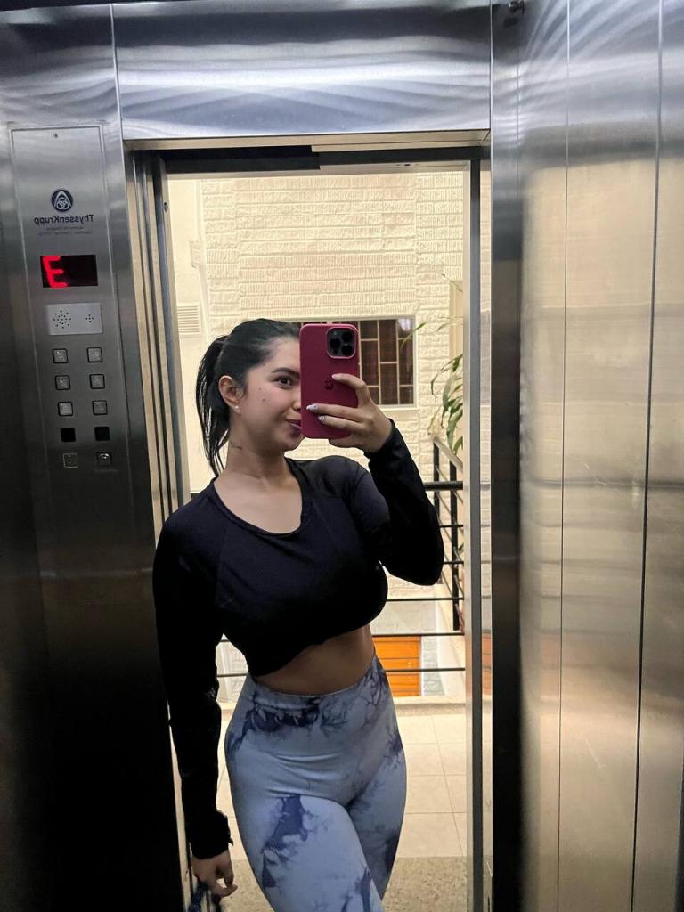 612404689: Chica busca chico en Córdoba