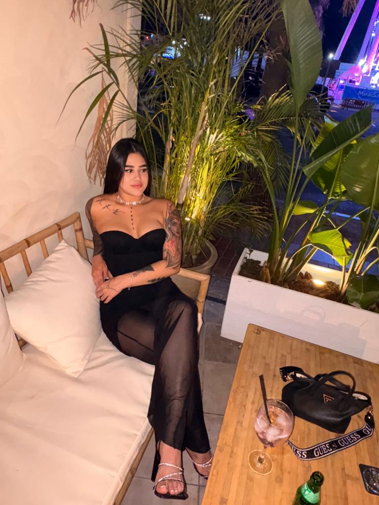 Chica busca chico en Mallorca: 