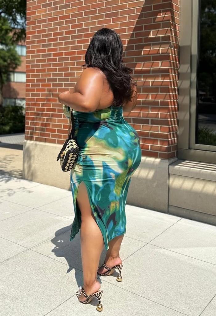 Chica busca chico en Huelva: 