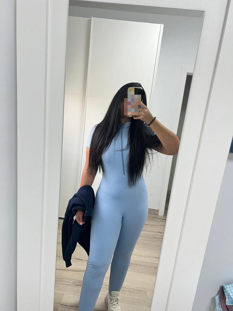 Chica busca chico en Málaga: Chica busca chico