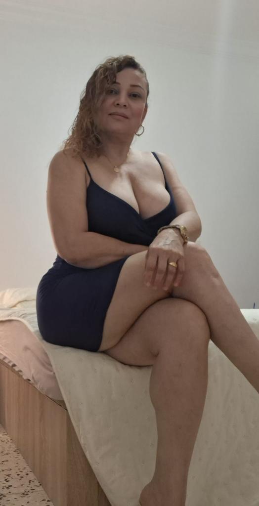 Chica busca chico en Menorca: 