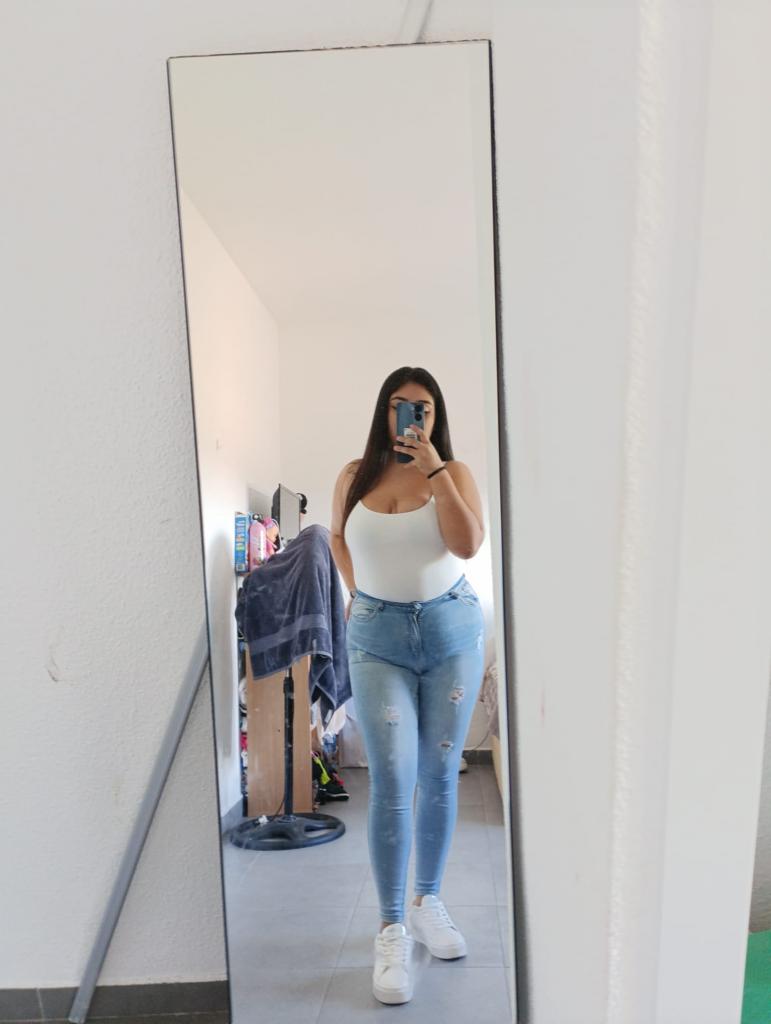 Chica busca chico en Madrid: 