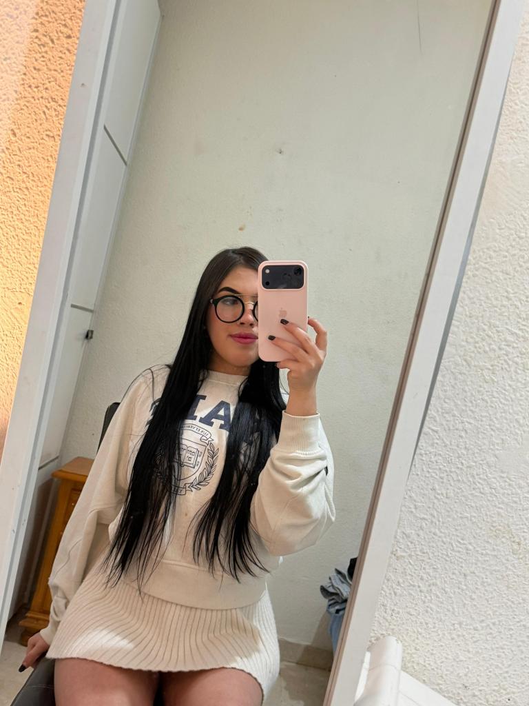 Chica busca chico en Granada: 