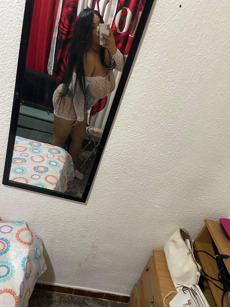 Chica busca chico en Murcia: 