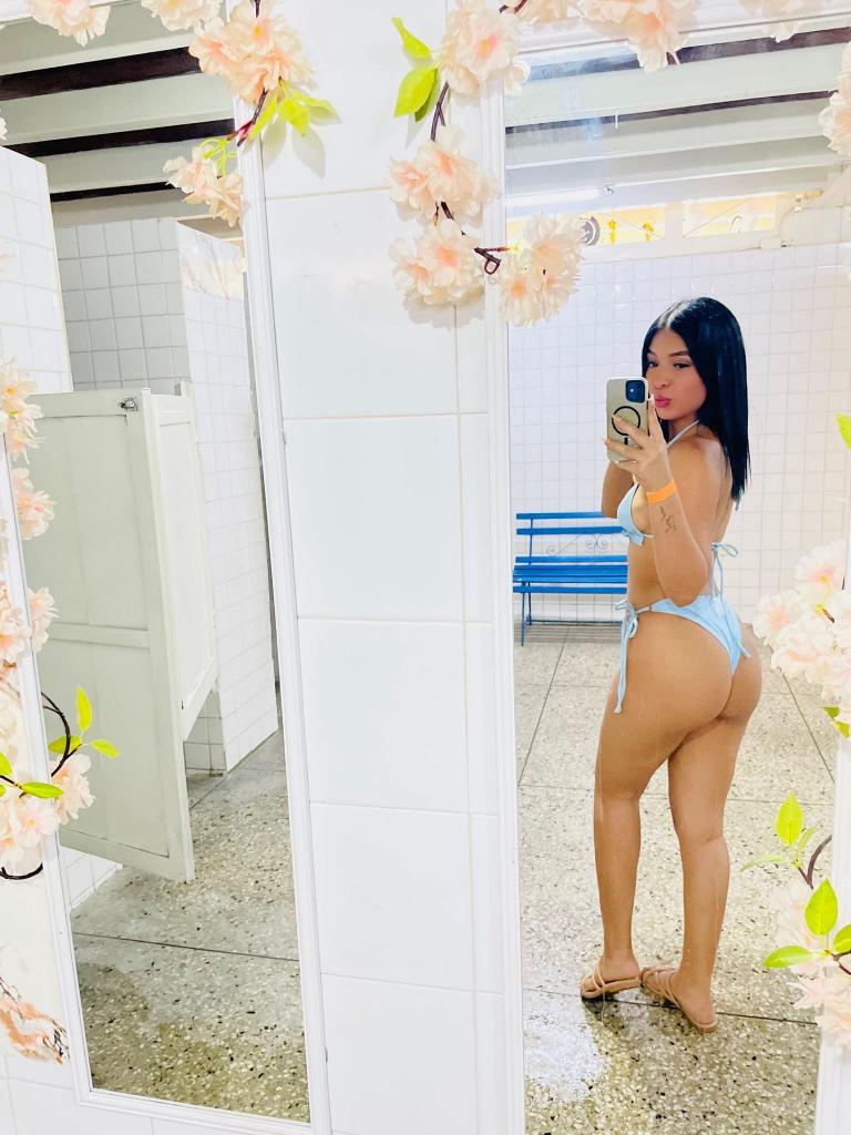 634169036: Chica busca chico en Murcia