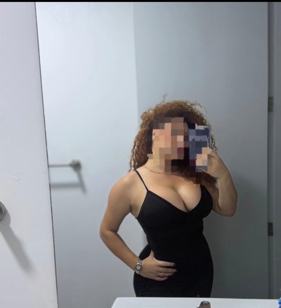Chica busca chico en Granada: 