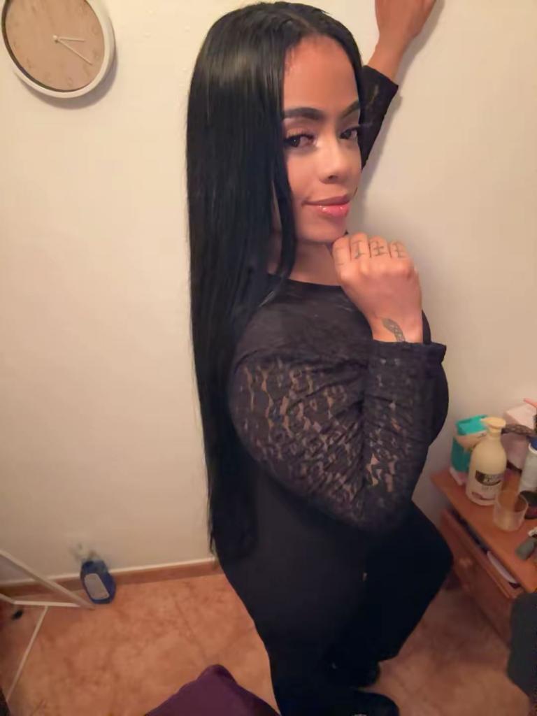 Chica busca chico en Murcia: 