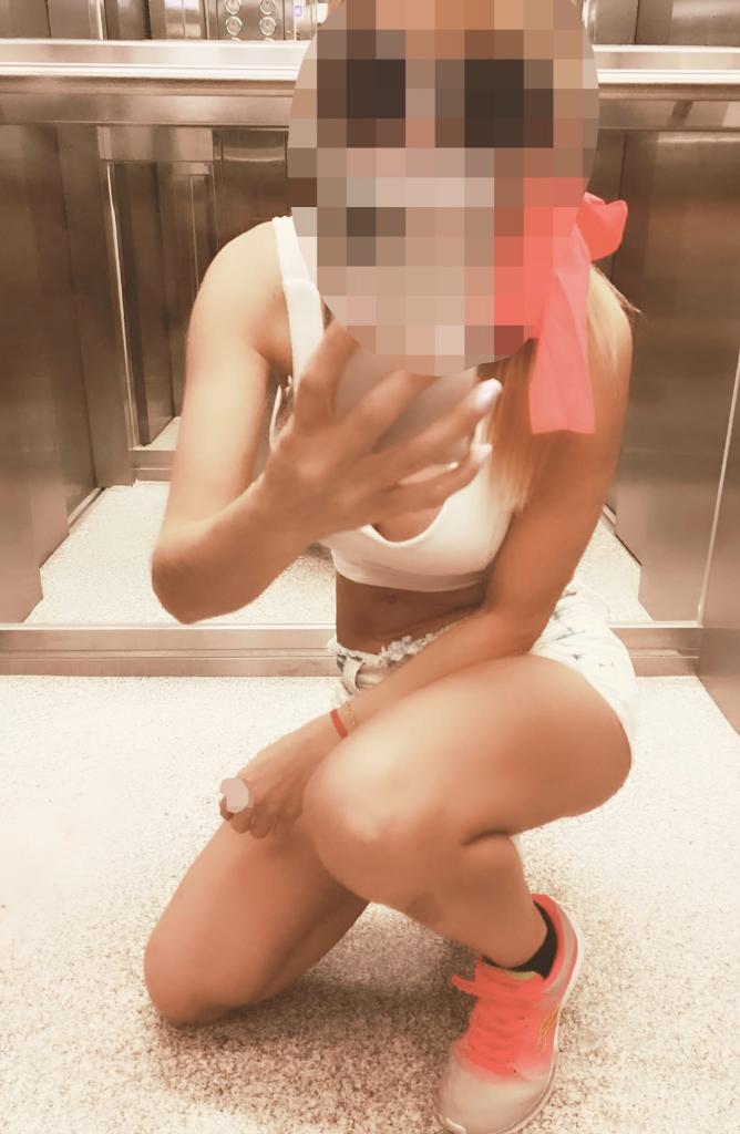 Chica busca chico en Tenerife: 