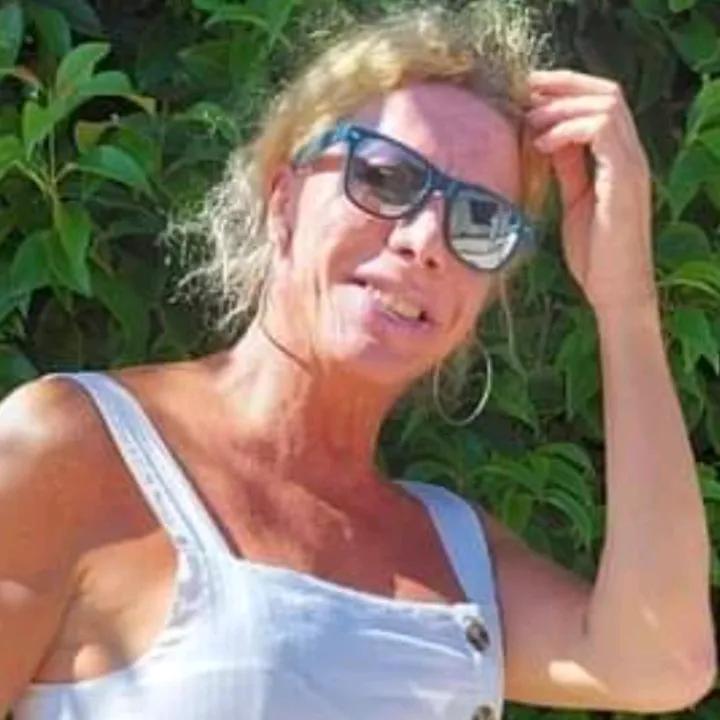 627000184: Transexual en Cádiz
