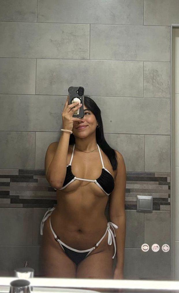 Chica busca chico en Ibiza: 